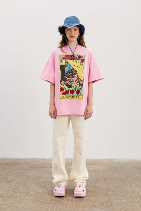 T-shirt oversized white wheel and fortune